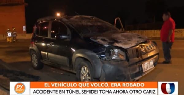 Vehículo vuelca en Semidei y resulta ser robado