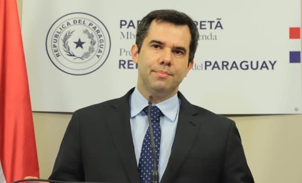 Transferencias son gratuitas en muy pocos países, advierte Cantero