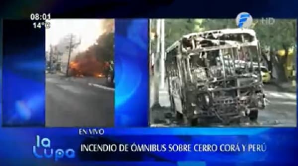 Bus se incendia en el microcentro tras choque con vehículo