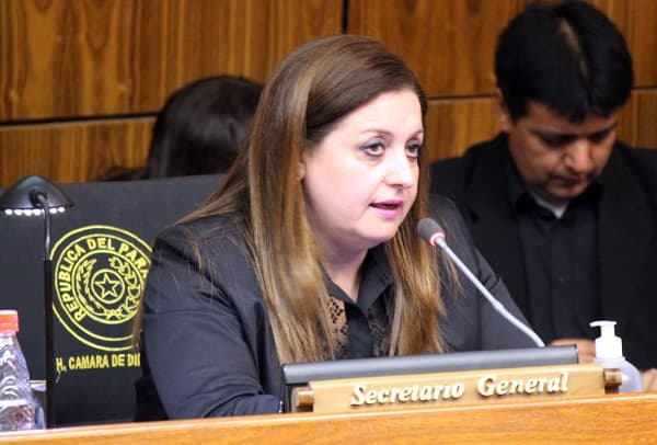 Reportan muerte de la exministra Marta Lafuente 
