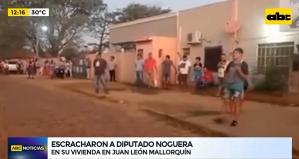 Escrachan al diputado liberal Carlos Noguera en Mallorquín