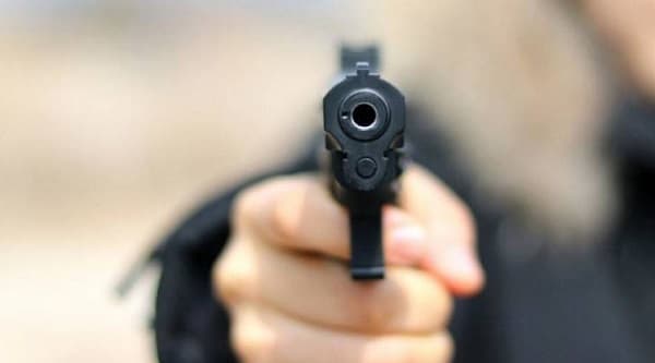 “Miembro del PCC” ataca a tiros la casa de su hermana y la amenaza de muerte