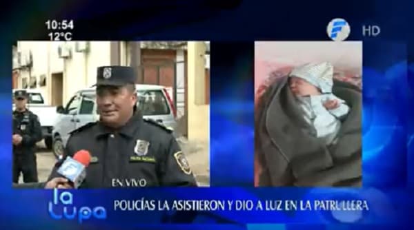 Mujer da a luz a beba en plena patrullera