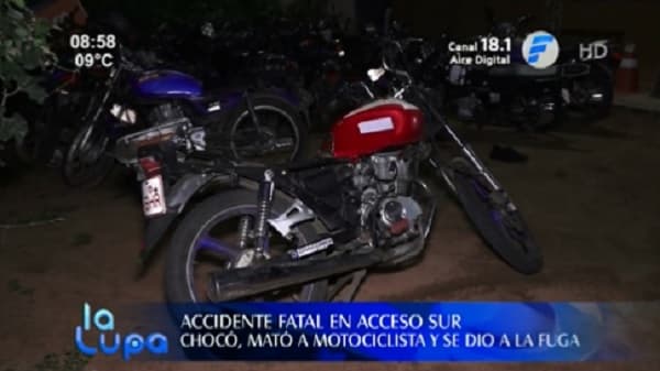 Motociclista muere tras ser embestido por automóvil y quedar bajo ruedas de bus