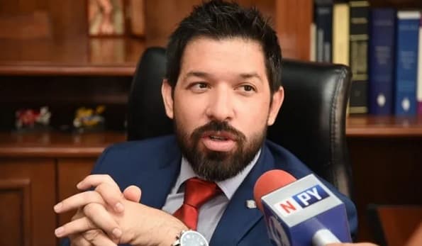 Aún no hay elementos suficientes elementos para imputar a Cartes, asegura fiscal