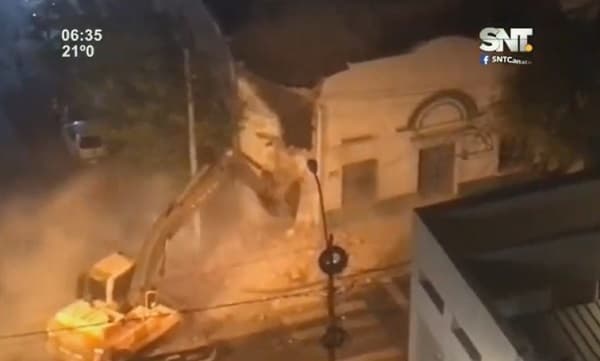 Paran demolición de edificio tras denuncia de falta de medidas de seguridad