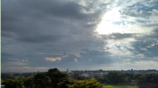 Pronostican martes con lluvias dispersas