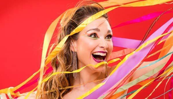 Lali González sube a las tablas del Teatro Latino con su nuevo show de humor