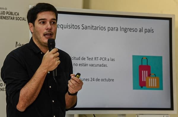 Vacunación contra el Covid-19 ya no será exigencia para ingresar al país