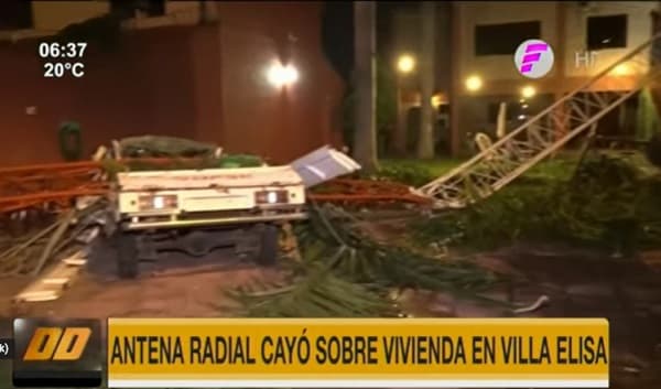 Caída de antena radial afecta vivienda, vehículo y vacunatorio en Villa Elisa