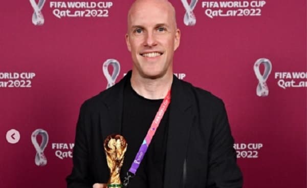 Muere periodista estadounidense que cubría el Mundial de Catar