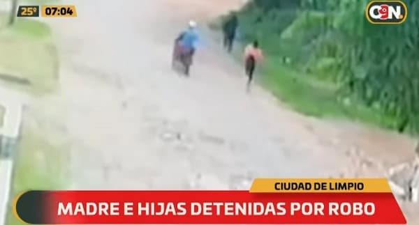 Detienen a madre e hija por asalto en Limpio