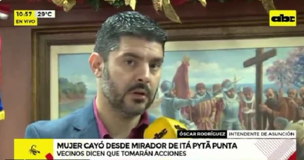 Mujer que cayó del mirador pasó el vallado, dice Nenecho