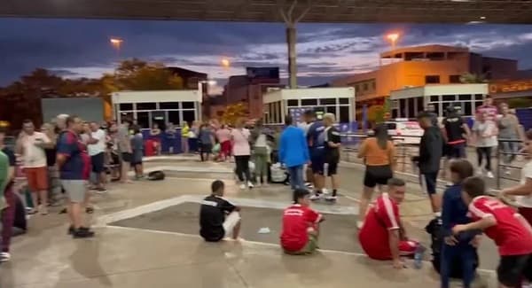 Reportan esperas de hasta seis horas en el Puente de la Amistad del lado brasileño