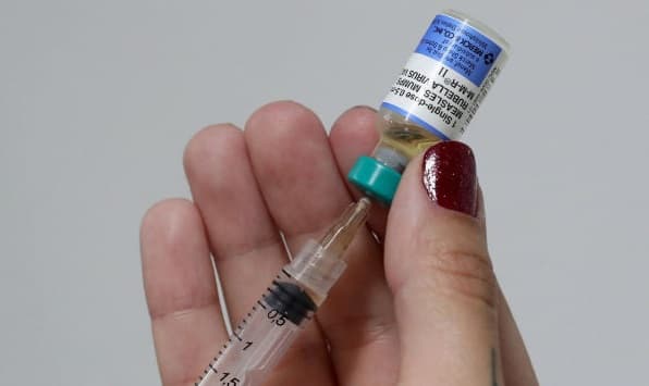 Salud reporta aumento de casos sospechosos de sarampión en el país