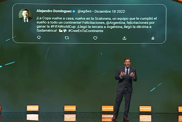 Emoción y “figuretismo” en homenaje a los campeones del mundo 