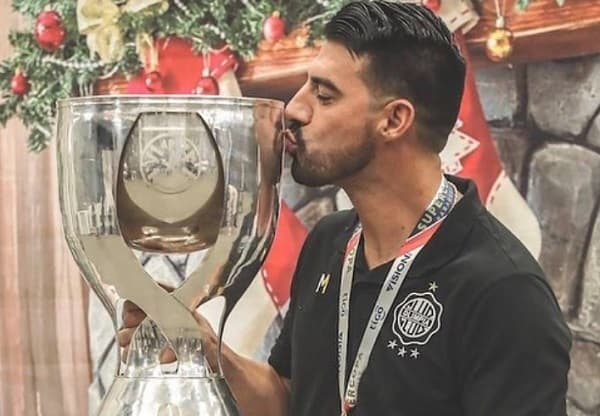 “Este lindo sueño muere dentro de mí”, se despide Cáceres