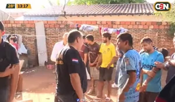 Detienen a ocho sospechosos de integrar banda que asalta minimercados en Luque