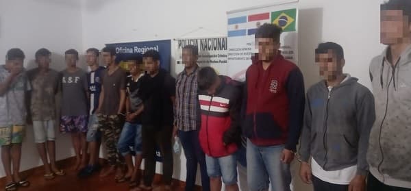 Detienen a 14 personas con armas y municiones en Capitán Bado
