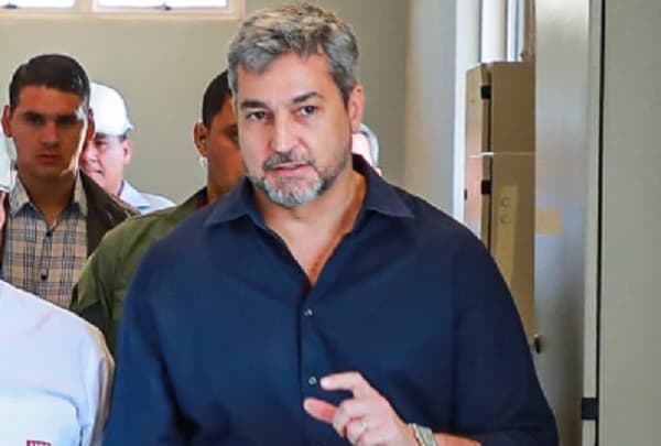 Dirigente colorado solicita expulsión de Abdo Benítez del partido