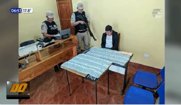 Detienen a un concejal liberal con USD 45 mil en su poder en Argentina