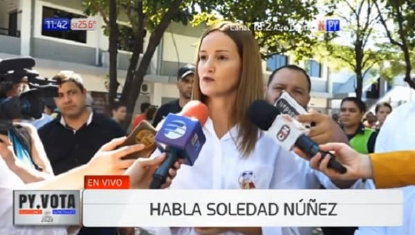Soledad Núñez denuncia agresión por parte de apoderado colorado