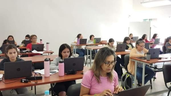 El SNPP ofrece 380 nuevos cursos este mes