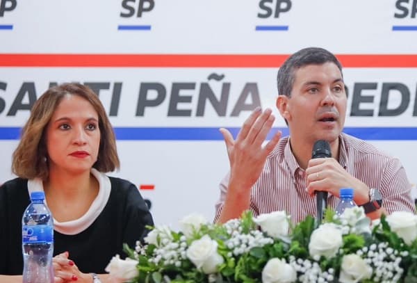 Representantes de Peña piden que el Ejecutivo suspenda todas las licitaciones