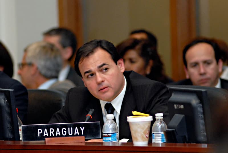 Sanción del BCP a futuro Canciller genera tensión