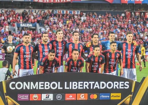 Cerro Porteño y una noche para el olvido en Guayaquil