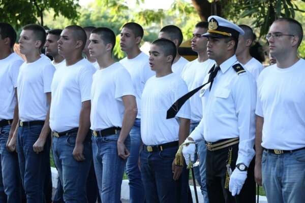 A los jóvenes les falta cuartel, dice Ministro del Interior