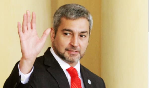 Jueza admite imputación contra expresidente Abdo y exministros