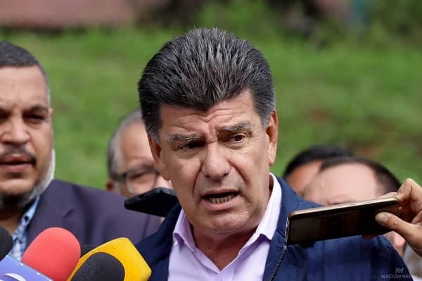 Alegre resiste: “No renunciaré, PLRA convocará elecciones”