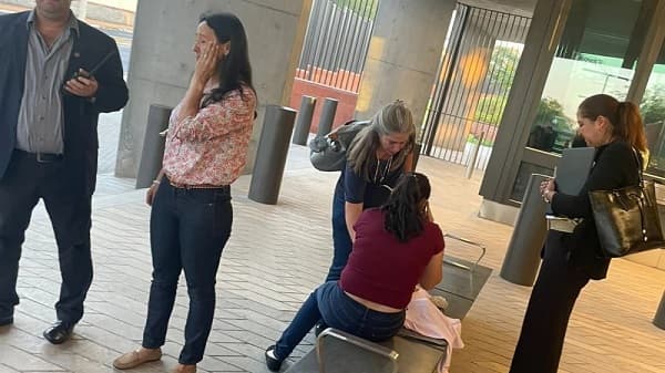 Pareja intenta traficar a niña recién nacida