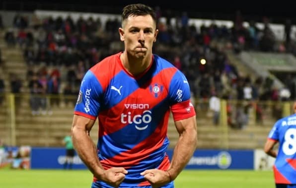 Cerro logra su primera victoria con gol de penal frente a Ameliano