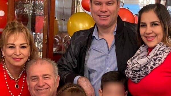 Embargo billonario de bienes a esposa y nuera de RGD