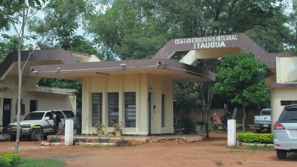 Fuga de menores en Centro Educativo de Itauguá