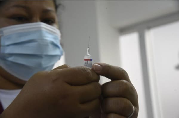 Extienden vacunación de la campaña “Invierno 2023” hasta agotar las dosis
