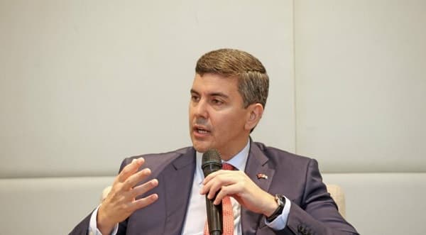 Peña nombra titulares en binacionales y otros cargos