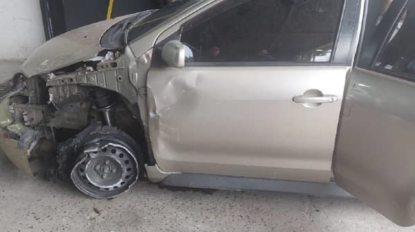 Detienen a dos ecuatorianos y un argentino tras confuso incidente en taller mecánico