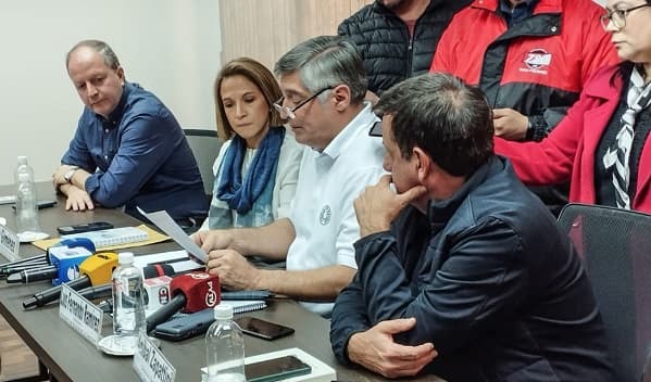 Docentes levantan huelga tras acuerdo con MEC