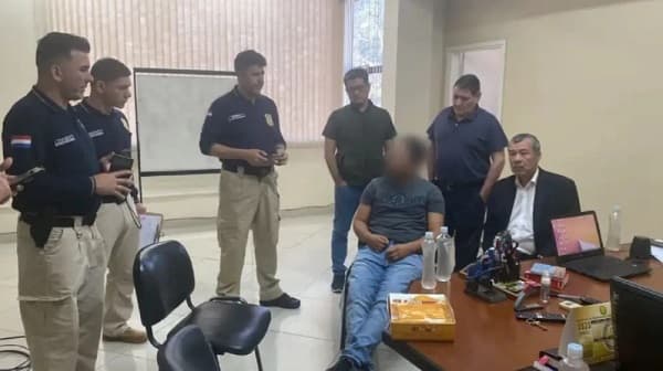 Ordenan prisión preventiva para policías en la Agrupación