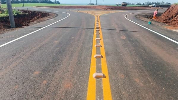 MOPC con USD 2.000 millones en obras pendientes