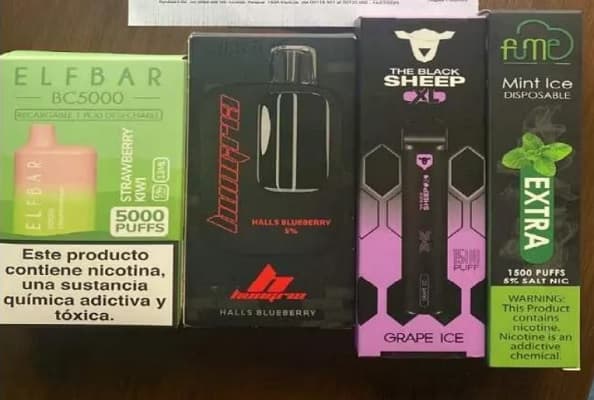 Venta de vapeadores: Un negocio millonario fuera de control