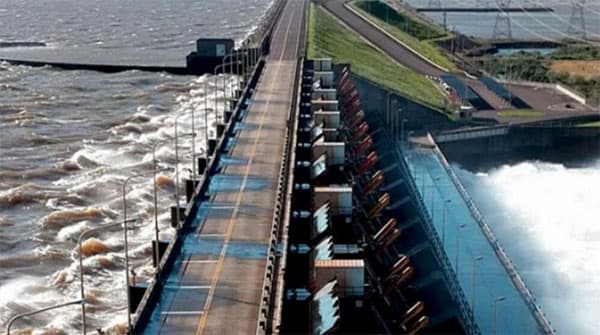 Argentina solicita reunión por controversia en Yacyretá