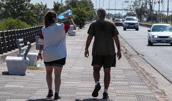 Consejos para entrenar sin riesgos en altas temperaturas