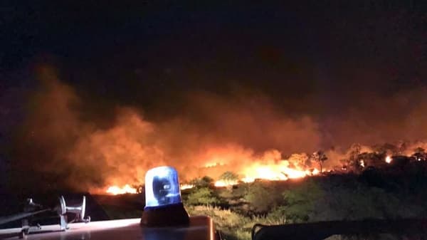 Incendio en Benjamín Aceval: Bomberos salvan escuela