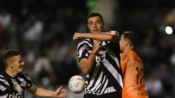 Libertad aplasta a Olimpia: El título del Clausura 2023 parece inminente