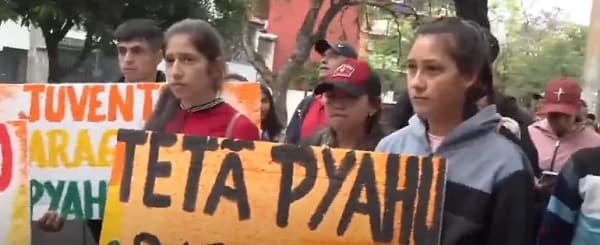 Juventud paraguaya protesta por oportunidades y acceso a servicios públicos