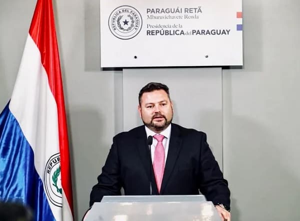 Exprocurador Coscia absuelto en escándalo de juegos de azar